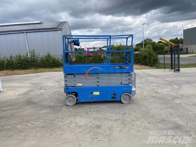 Genie GS-2632 Iseliikuvad poomtõstukid