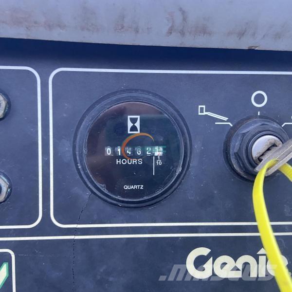 Genie Z51/30J Iseliikuvad poomtõstukid