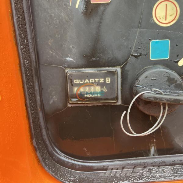 JLG 860SJ Iseliikuvad poomtõstukid