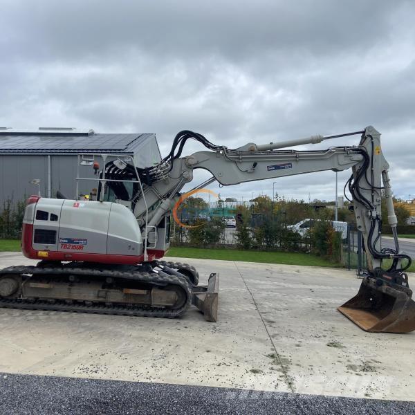 Takeuchi TB215R Ratasekskavaatorid