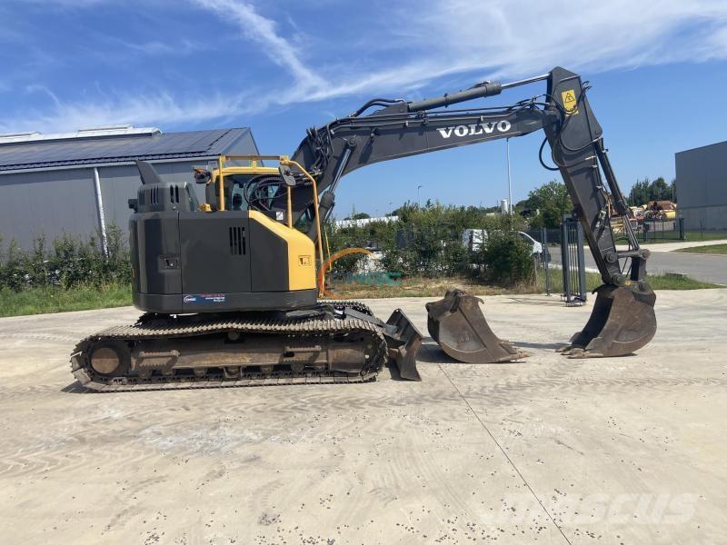 Volvo EC45 Ratasekskavaatorid