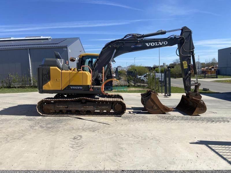Volvo L 40 Ratasekskavaatorid