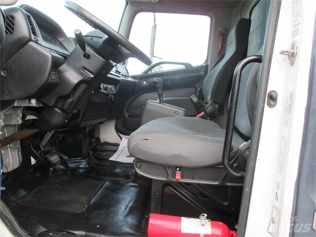 Hino 268 Furgoonautod