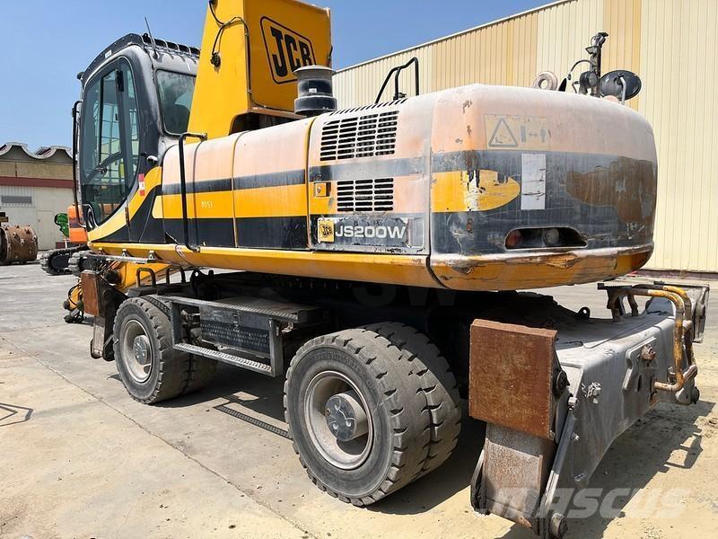 JCB JS200W Materjalikäitlusmasinad
