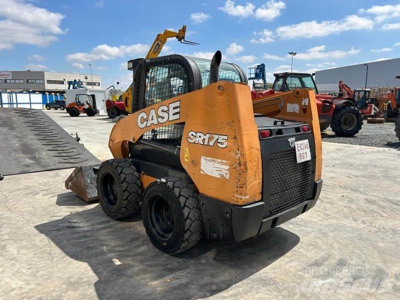 CASE SR175 Väikelaadurid