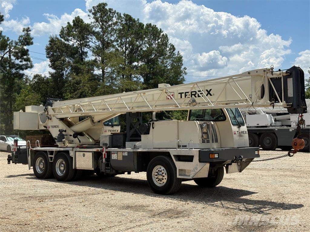 Terex T 340-1XL Maastikutõstukid