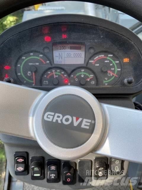 Grove RT770E Raske maastiku tõstukid
