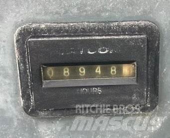 Grove RT9130E-2 Raske maastiku tõstukid