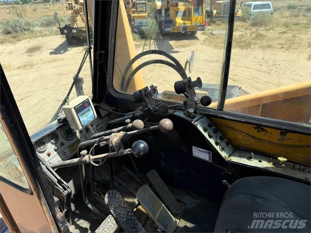 Grove TMS145A/250A Maastikutõstukid