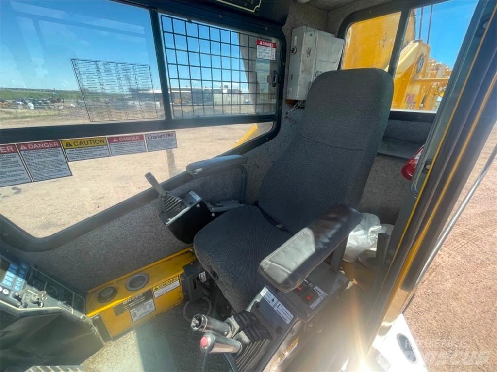 Grove TMS760E Maastikutõstukid