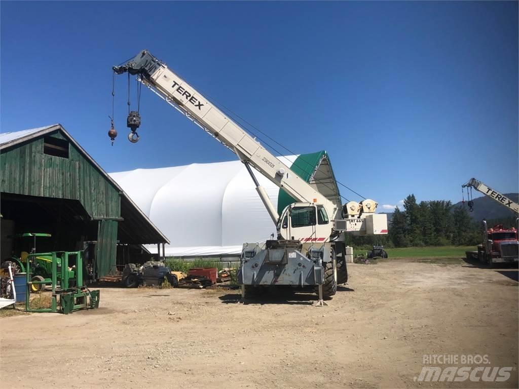 Terex RT 665 Raske maastiku tõstukid