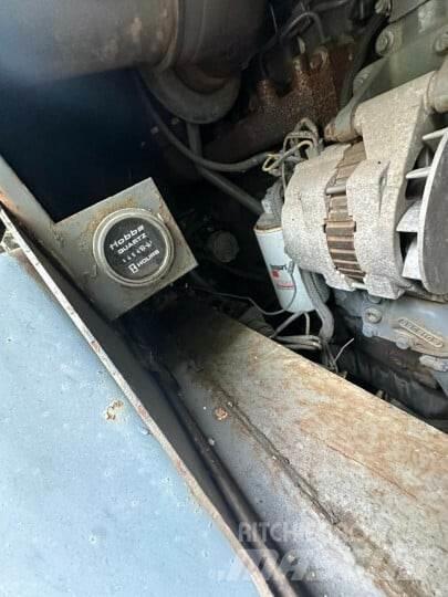 Terex RT230E Raske maastiku tõstukid