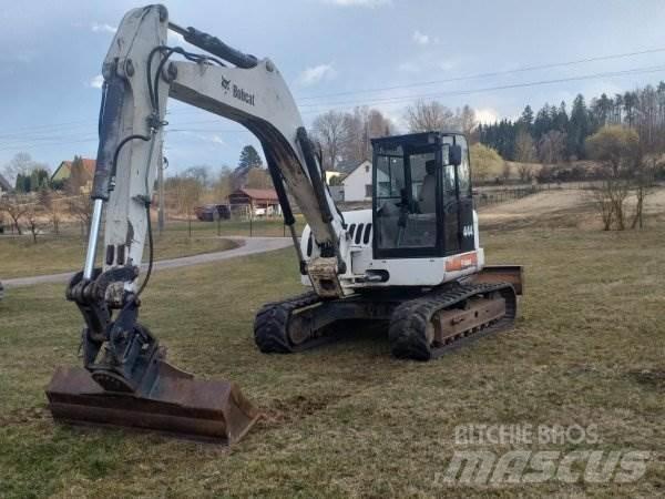 Bobcat 444 Roomikekskavaatorid