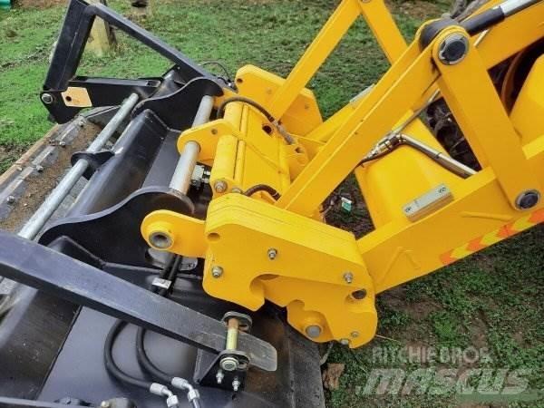 JCB 4CX +Piling Master Ekskavaatorlaadurid