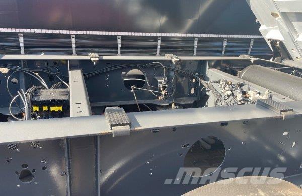  _JINÉ (PL) Wielton - NW3 Kallur-poolhaagised