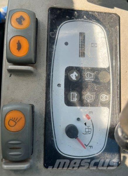 Komatsu PC 16 R-3HS Miniekskavaatorid < 7 t