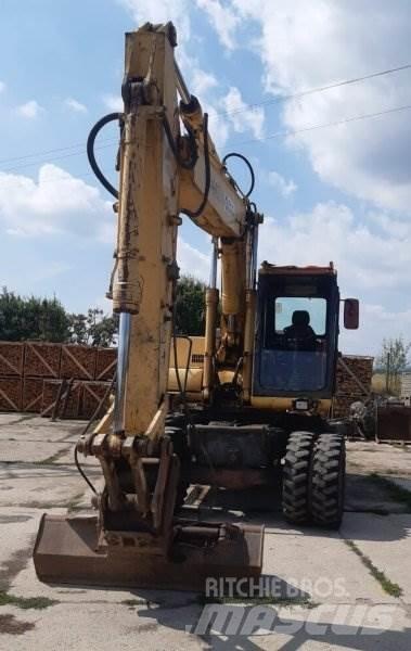 Komatsu PW 170 Ratasekskavaatorid