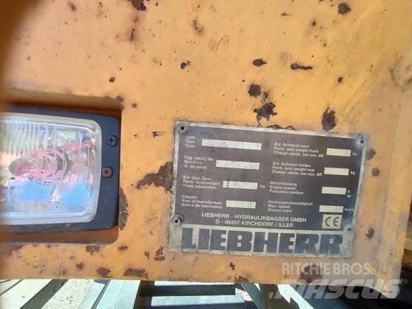 Liebherr A310 B Ratasekskavaatorid