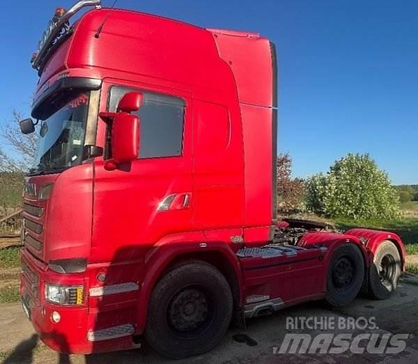 Scania R520 V8 Sadulveokid