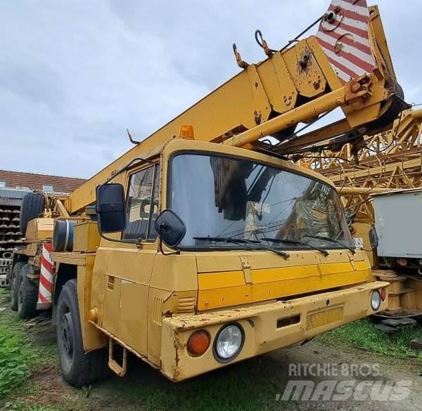 Tatra 815 +ČKD - AD 28 Kraanaga veokid