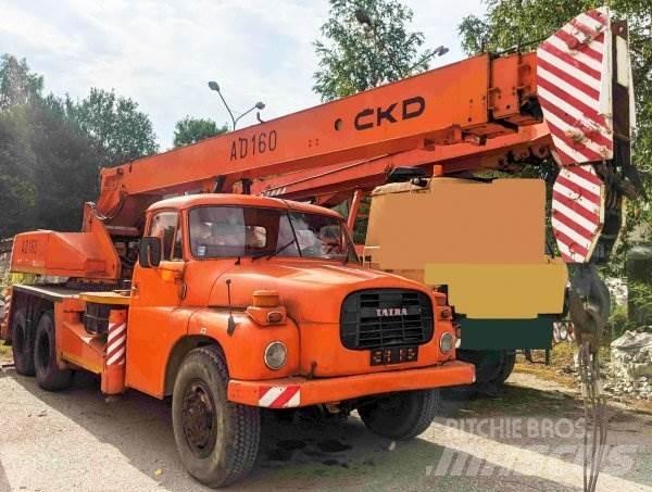 Tatra AD16 Kraanaga veokid