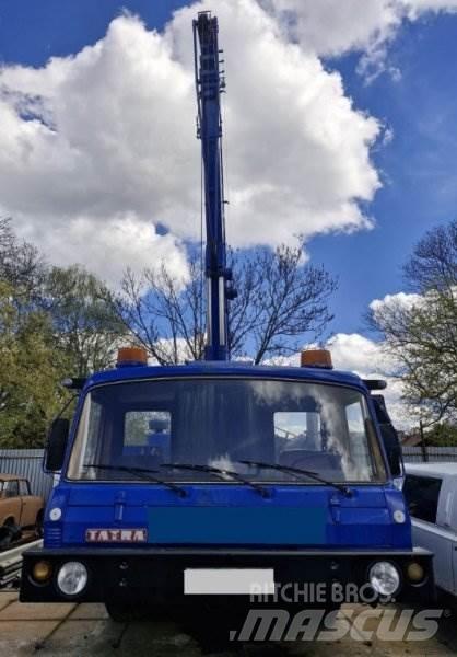 Tatra T815 +(ČKD) AD 28 Kraanaga veokid