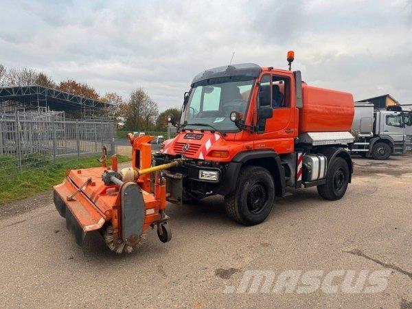 Unimog U 400 Tsisternveokid