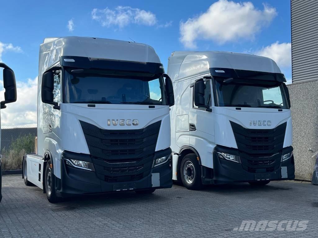 Iveco S-Way AS 440 Sadulveokid
