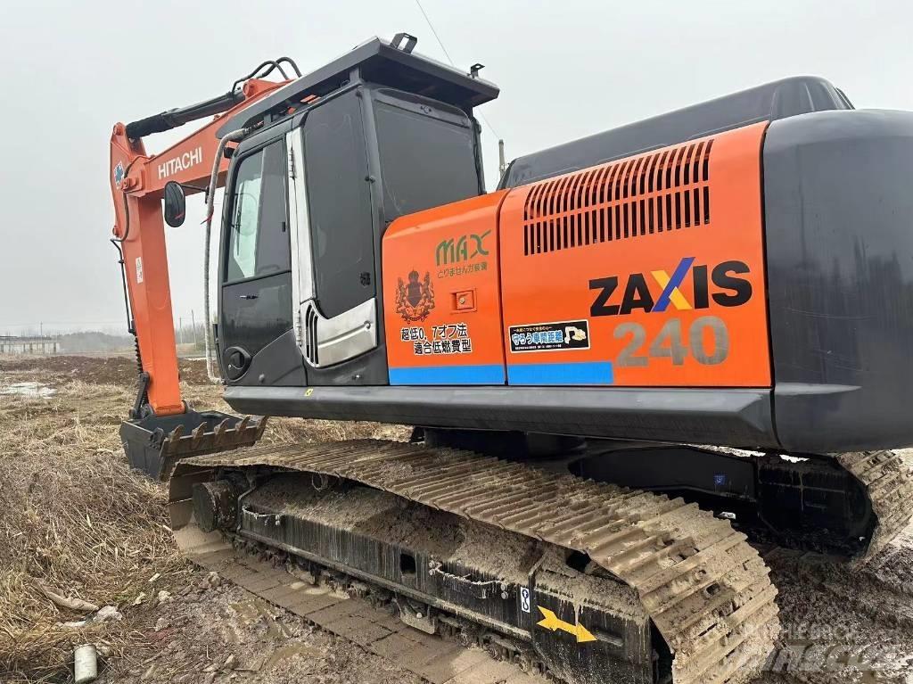 Hitachi ZX 240 Roomikekskavaatorid
