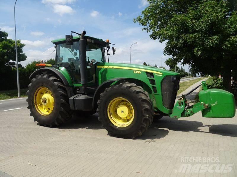 John Deere 8430 Traktorid