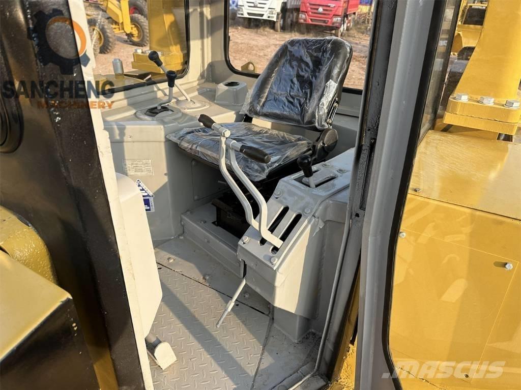 CAT D 7 R Buldooserid