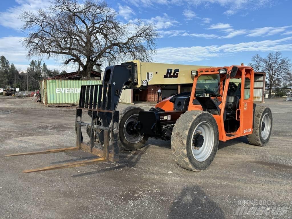 JLG G 6-42 A Teleskooplaadurid
