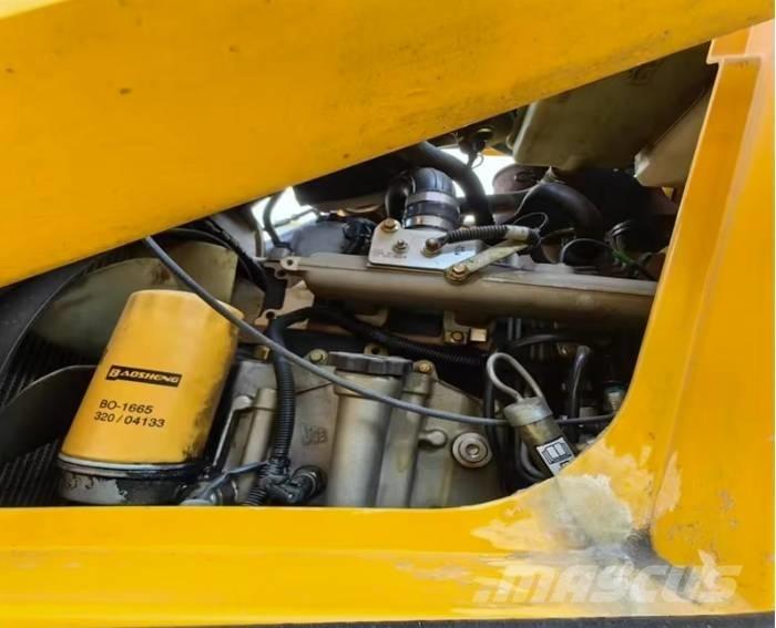 JCB 3CX Ekskavaatorlaadurid