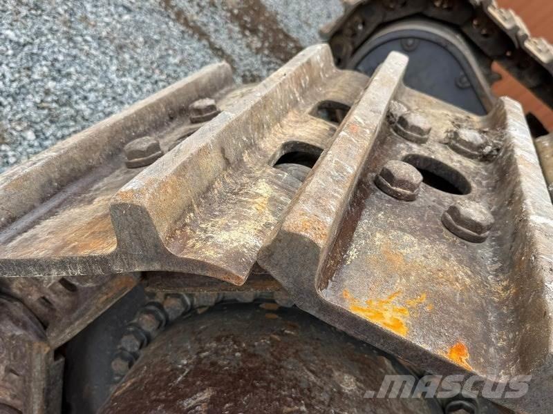 Volvo EC 750 EL Roomikekskavaatorid