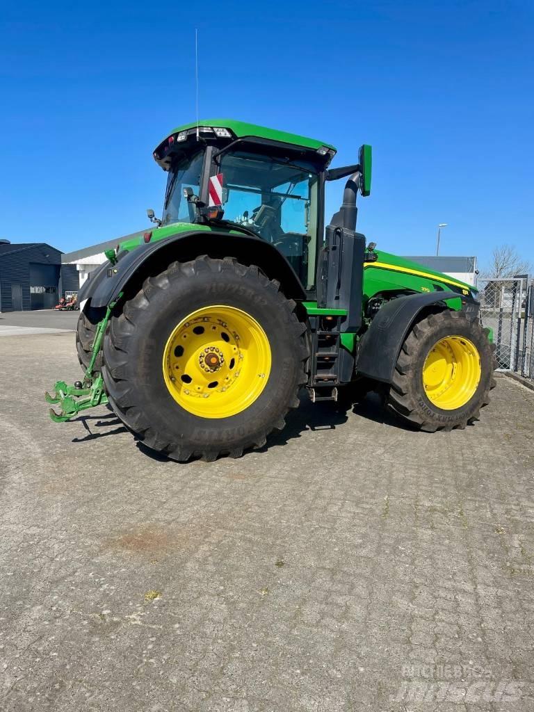 John Deere 8R 370 Traktorid