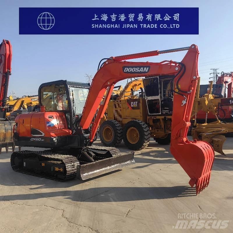 Doosan DX 60 Miniekskavaatorid < 7 t