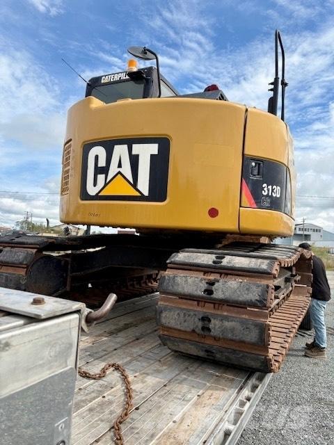 CAT 313 D Ratasekskavaatorid