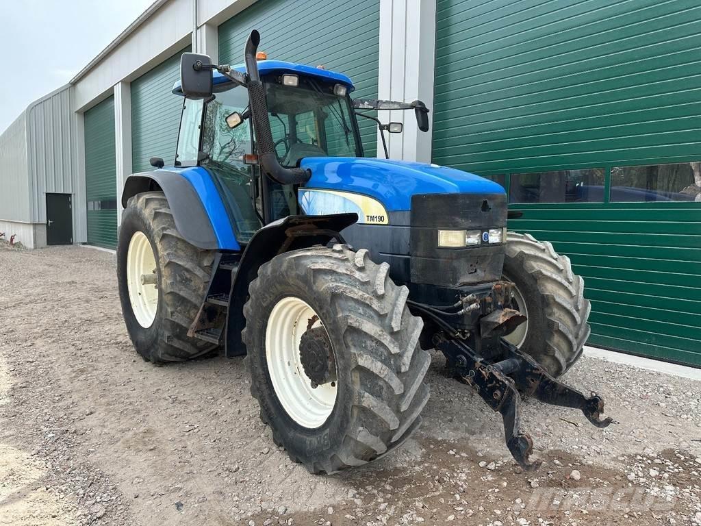 New Holland TM 190 Traktorid