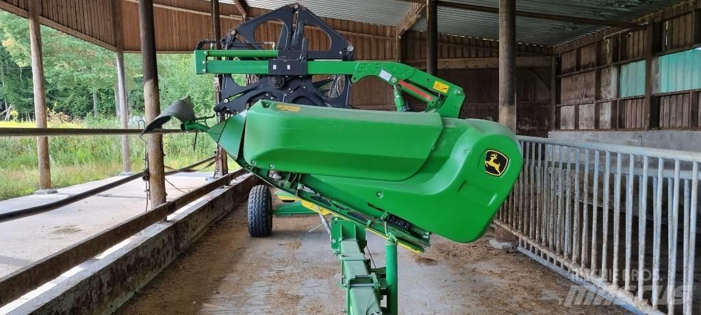 John Deere 625 X Kombainide heedrid