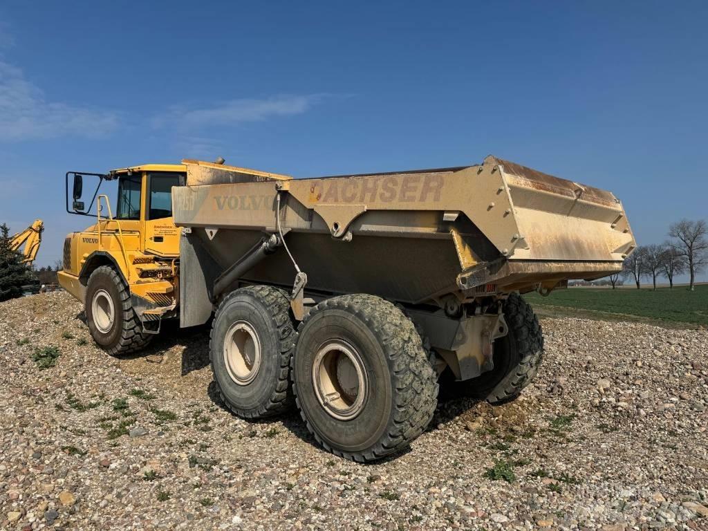 Volvo A 25 D Liigendraamiga pinnaseveokid