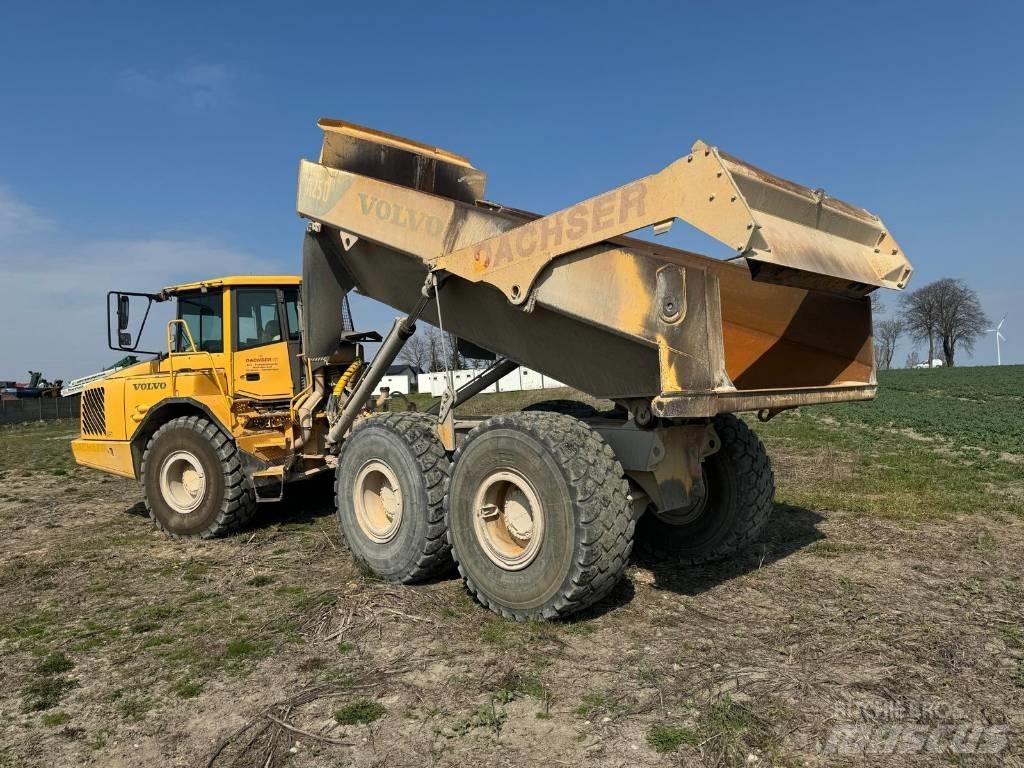 Volvo A 25 D Liigendraamiga pinnaseveokid