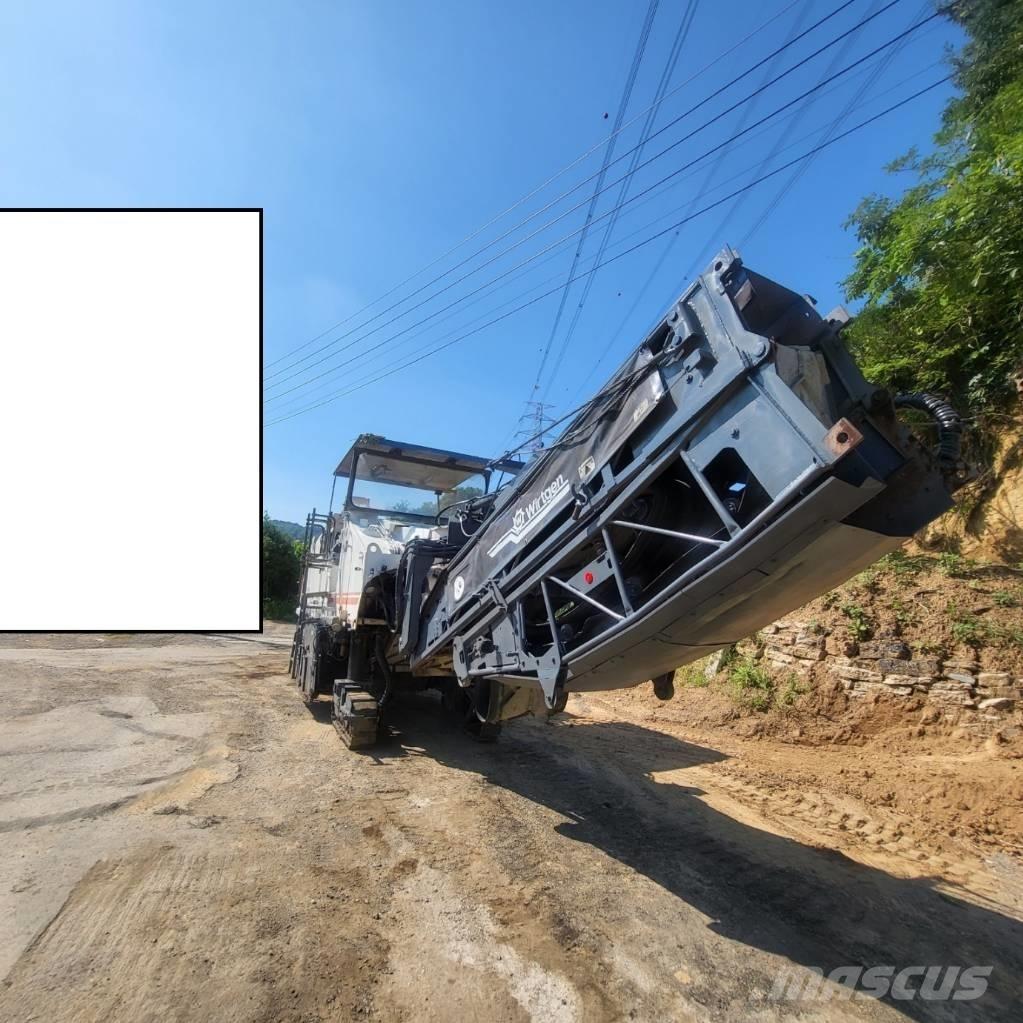Wirtgen W 1900 Asfaldi külmfreesimise masinad