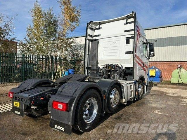 Iveco S-Way 570 Sadulveokid