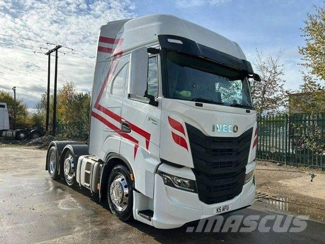 Iveco S-Way 570 Sadulveokid