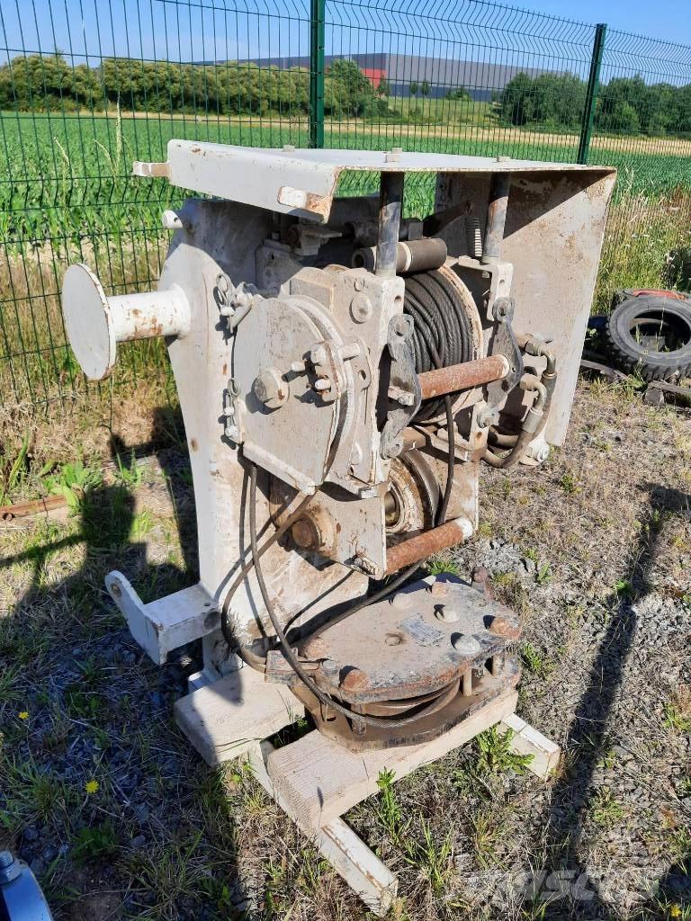 Bobcat Treuil / Winch Teleskooplaadurid