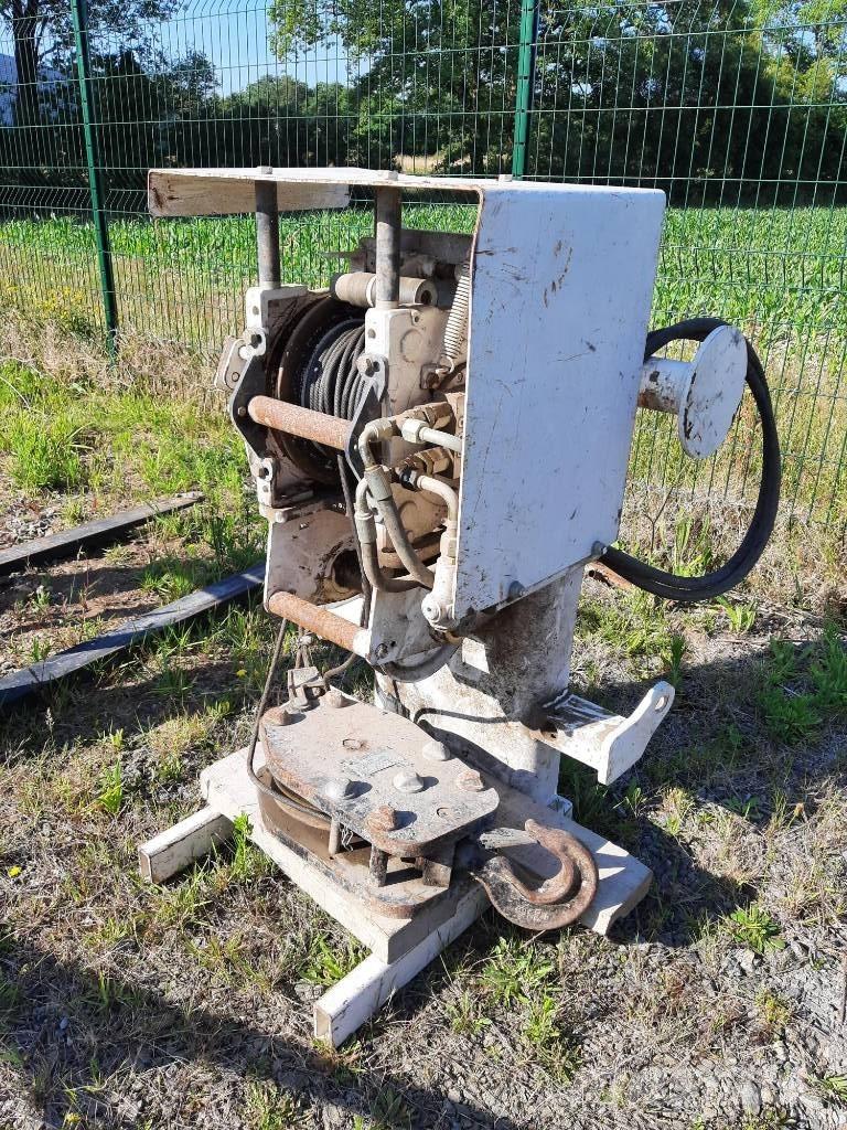 Bobcat Treuil / Winch Teleskooplaadurid