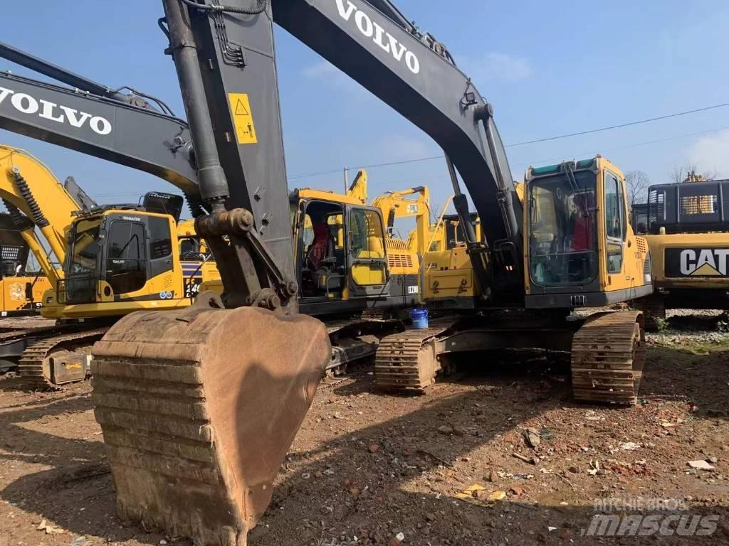 Volvo EC 210 Roomikekskavaatorid