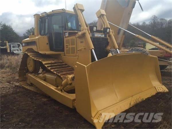 CAT D 6 R Buldooserid