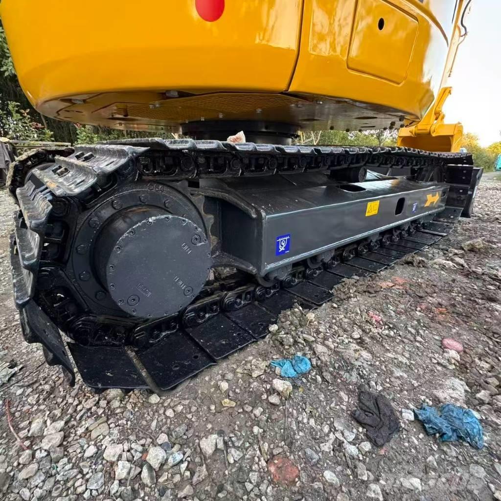 Komatsu PC 78 US Väikeekskavaatorid 7t-12t