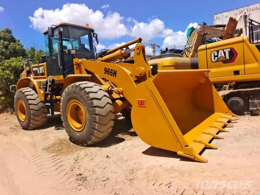 CAT 966 H Rataslaadurid